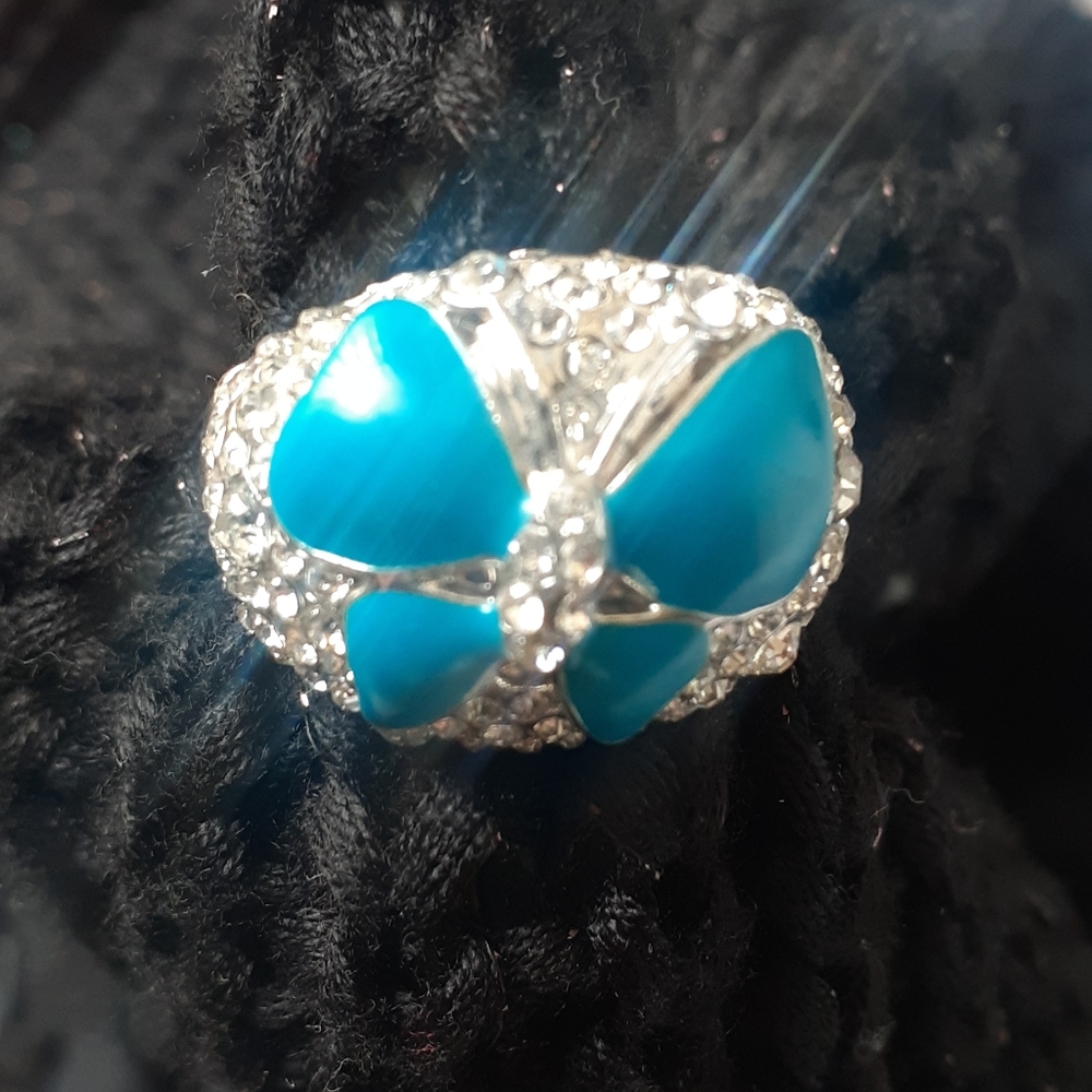 costume designer ring
